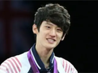 テコンドー男子58キロ級　韓国の李大勲が銀メダル