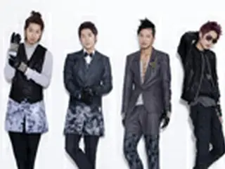 韓国男性グループ「5tion」　原宿でスペシャルライブ開催