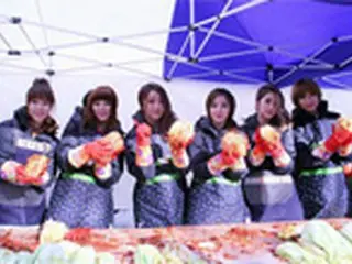 「Dal★shabet」、愛のキムチ作りイベントに参加