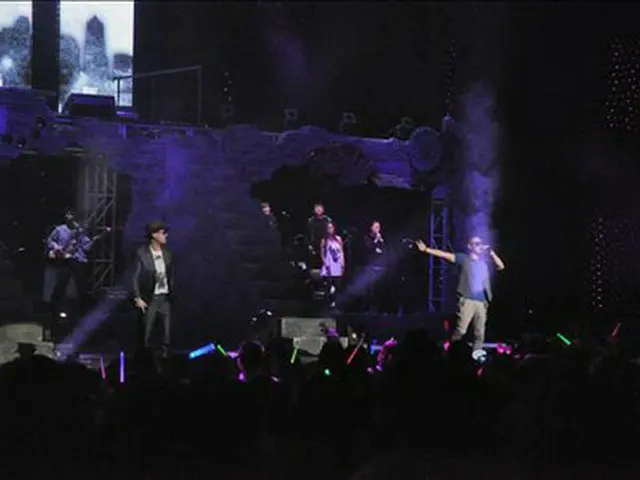 「Leessang」