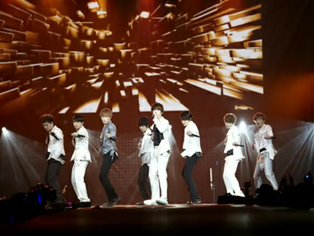 SUPER JUNIOR (C)S.M.Entertainment Co.,Ltd. All rights reserved
