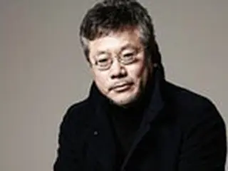 映画「26年」制作者チェ・ヨンベ、「ことしの映画人」受賞