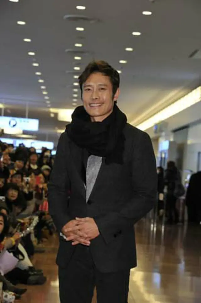 （C)2012 CJ E＆M Corporation. All Rights Reserved