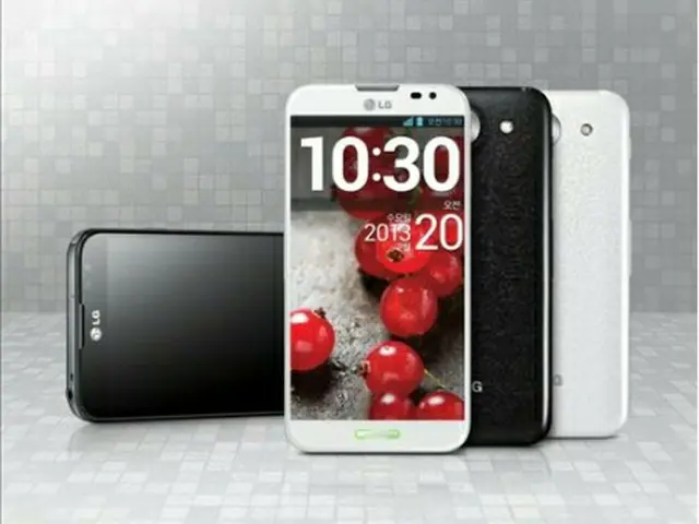 LG電子のHDスマートフォン「Optimus　G　Pro」＝（聯合ニュース）