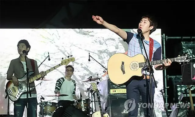 「Busker Busker」