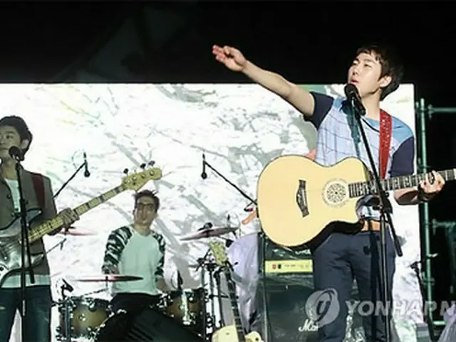「Busker Busker」