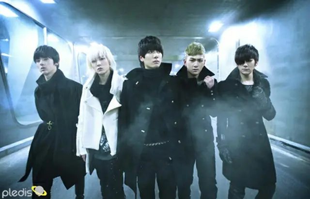 グループ「NU’EST」
