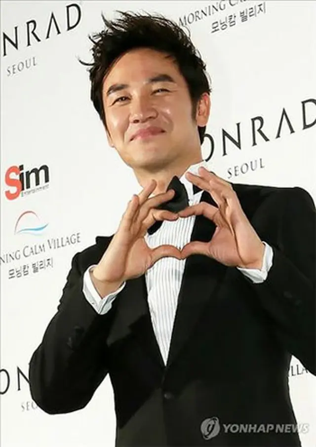 オム・テウン