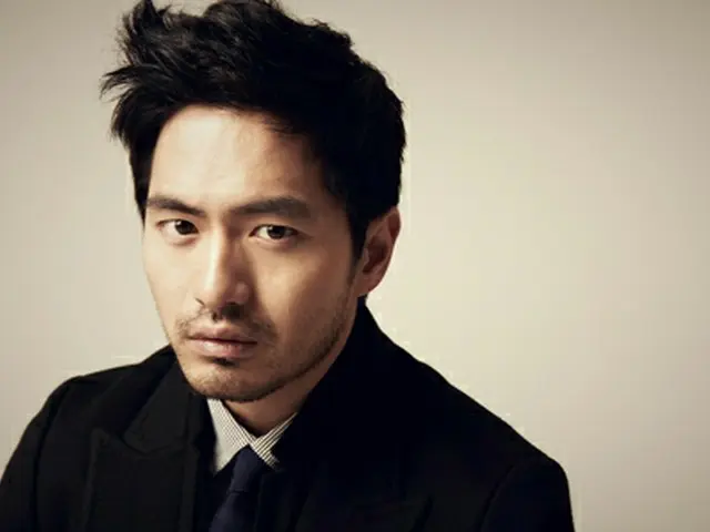 俳優イ・ジヌク
