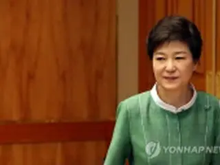 朴大統領　元報道官のセクハラ疑惑で国民に謝罪