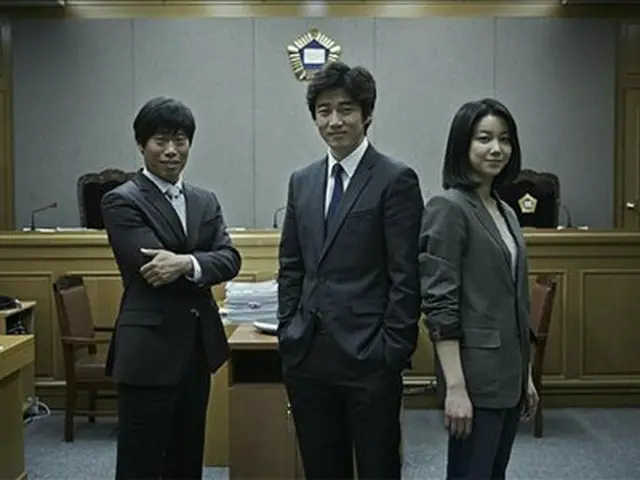 （左から）ユ・ヘジン、ユン・ゲサン、キム・オクビン
