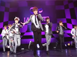 「INFINITE」リリースイベントスタート！ファンとオリコン1位を祝う