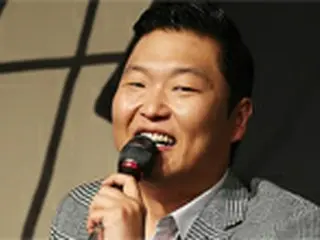 PSY、英ロックグループ「QUEEN」ブライアンと新曲作業