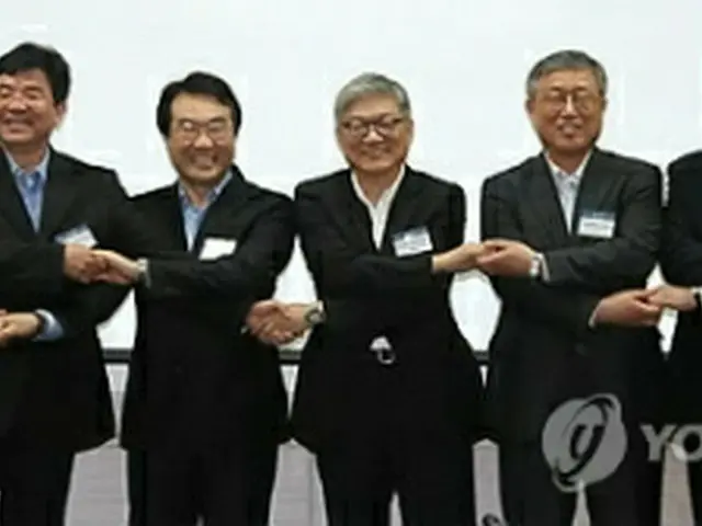 戦略対話に参加した韓米中の関係者ら＝22日、ソウル（聯合ニュース）