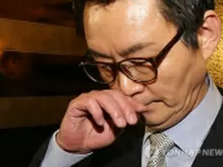 韓国元報道官のセクハラ疑惑、米検察が近く判断へ