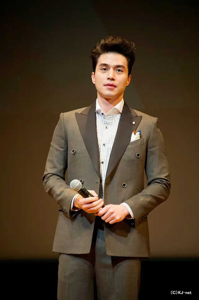 俳優イ・ドンウク