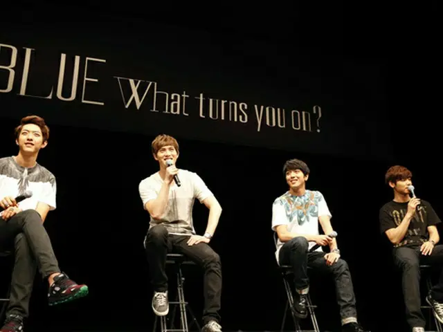 「CNBLUE」