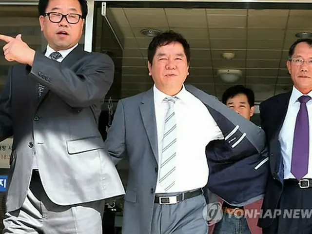 シム・ヒョンレ監督