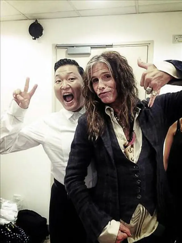 PSY（サイ）と「エアロスミス」スティーヴン・タイラー
