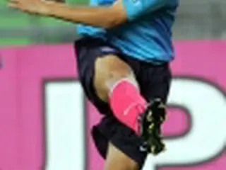 韓国女子サッカー得点王に性別疑惑　他球団が出場禁止要求
