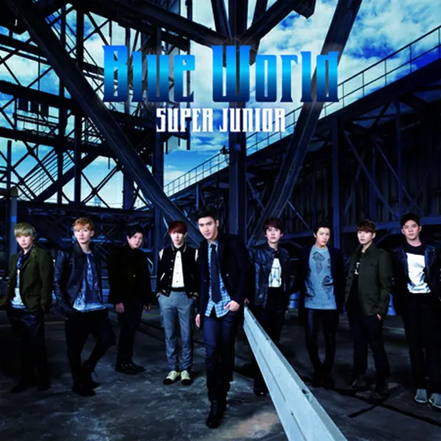 「SUPER JUNIOR」日本5thシングルのジャケット写真