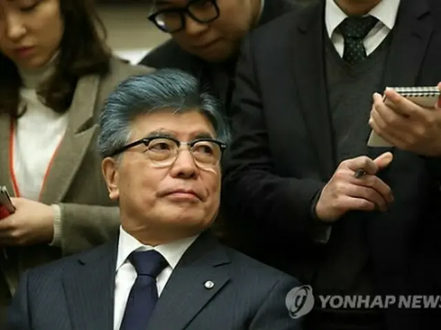 金融協議会で米の量的緩和縮小などについて話す金総裁＝２０日、ソウル（聯合ニュース）