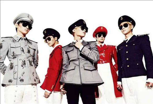 「SHINee」