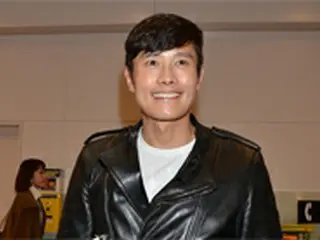 【速報】イ・ビョンホン、ファンミーティングのため羽田空港に到着！