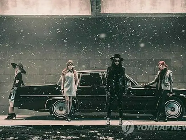 「2NE1」