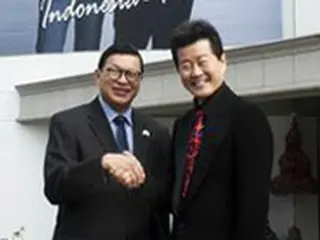 テ・ジナ＆Eru親子、駐韓インドネシア大使館の顔に