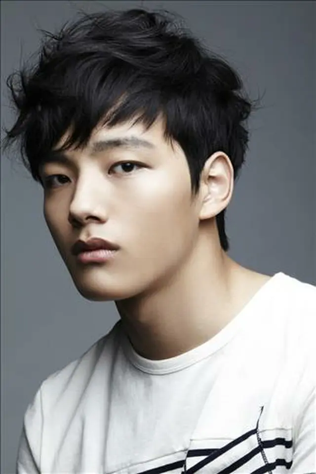 俳優ヨ・ジング