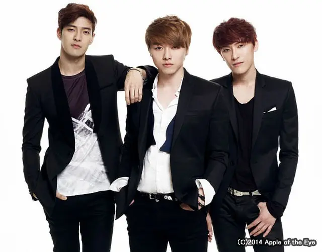 「ROYAL PIRATES」