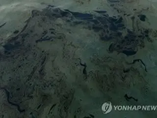 韓国旅客船沈没　セウォル号油流出で2次被害を憂慮