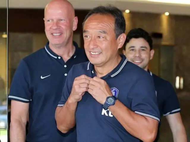 サッカー韓国代表チームの池田誠剛コーチ