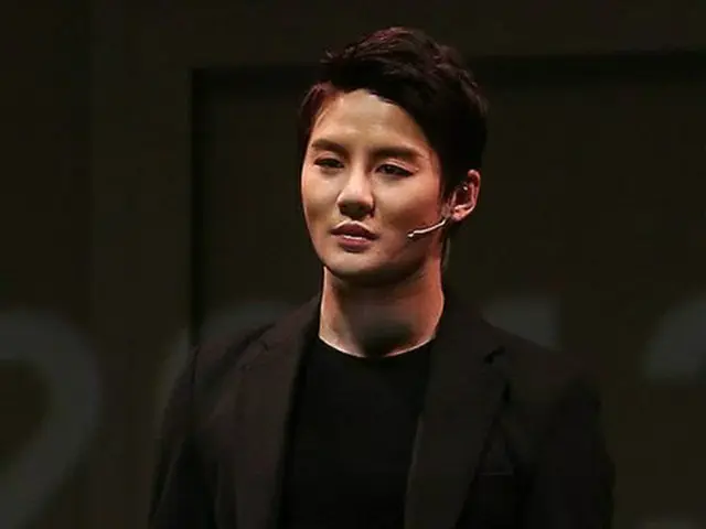 「JYJ」ジュンス