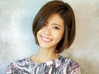 女優イ・ユンジ、10年来の友人だった歯科医師と結婚