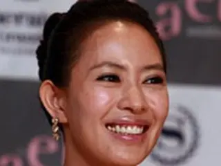 歌手ユ・チェヨン、胃がんで他界