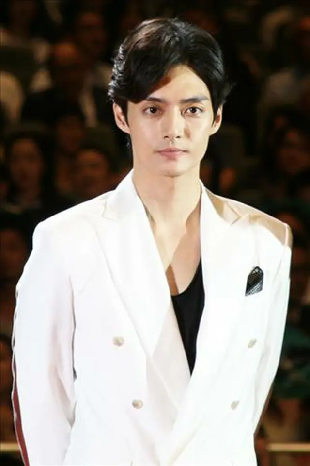 キム・ジュン
