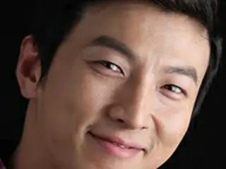 俳優パク・コニョン、11歳年下の会社員と結婚へ