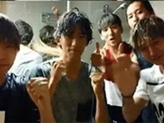 「B1A4」、グループで“アイス・バケツ・チャレンジ”