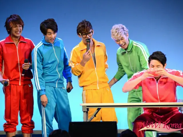「BEE SHUFFLE」