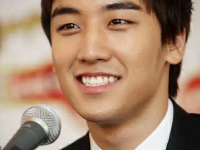 「BIGBANG」のV．I＝聯合ニュース