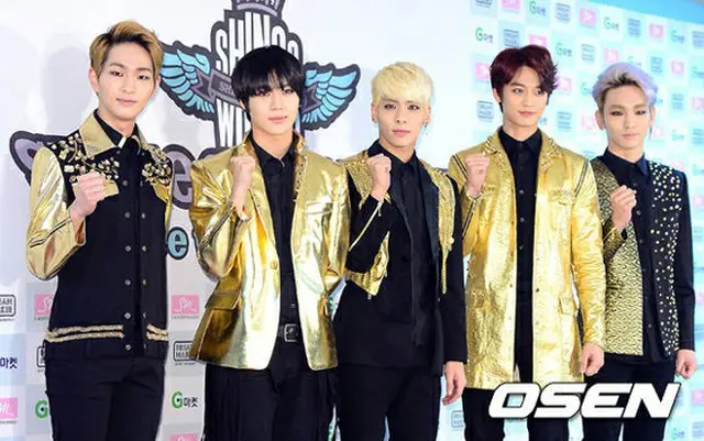「SHINee」