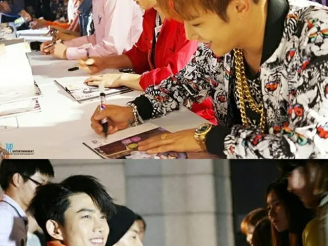 サイン会を開いた「2PM」:JYPエンターテインメントより（提供:News1）