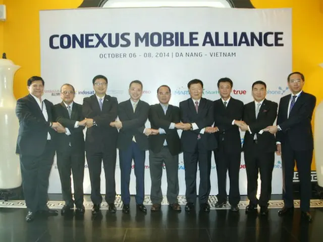 KTはアジアモバイル事業者協議体であるCONEXUS定期総会が開かれたベトナムで、日本の通信会社NTTドコモなど9社とともにIoT事業了解覚書を締結したことが10日、明らかになった。（提供:news1）