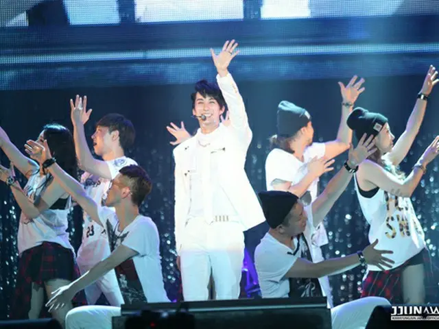 歌手だけでなく俳優としても活躍している「SS501」の末っ子（マンネ）キム・ヒョンジュンが、10月10日（金）、11日(土)2日間に渡り、東京・ディファ有明にて「KIM HYUNG JUN 2014 LIVE TOUR –Endless Story