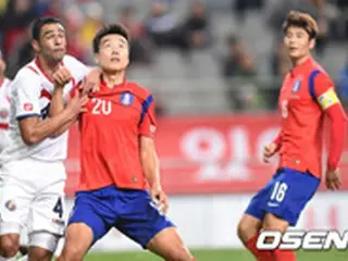 韓国サッカー代表シュティーリケ監督が断言 「選手批判はしない」