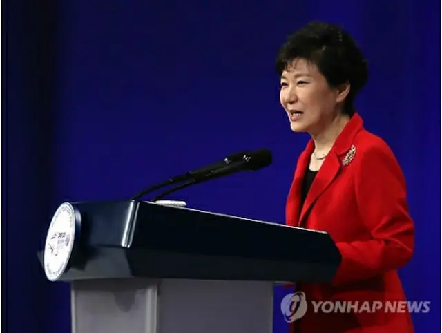 ＩＴＵ全権会議の開会式であいさつする朴大統領＝２０日、釜山（聯合ニュース）