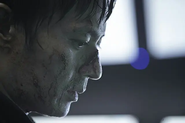 「泣く男」（配給:CJ Entertainment Japan）が18日より公開された。(c)2014 CJ E＆M Corporation. All Rights Reserved