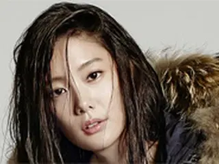 クララ、米MODE選定“世界で最も美しい女性”2位に